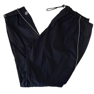 Novara men’s XL black lightweight track wind joggers nylon shell‎ pants. EUC